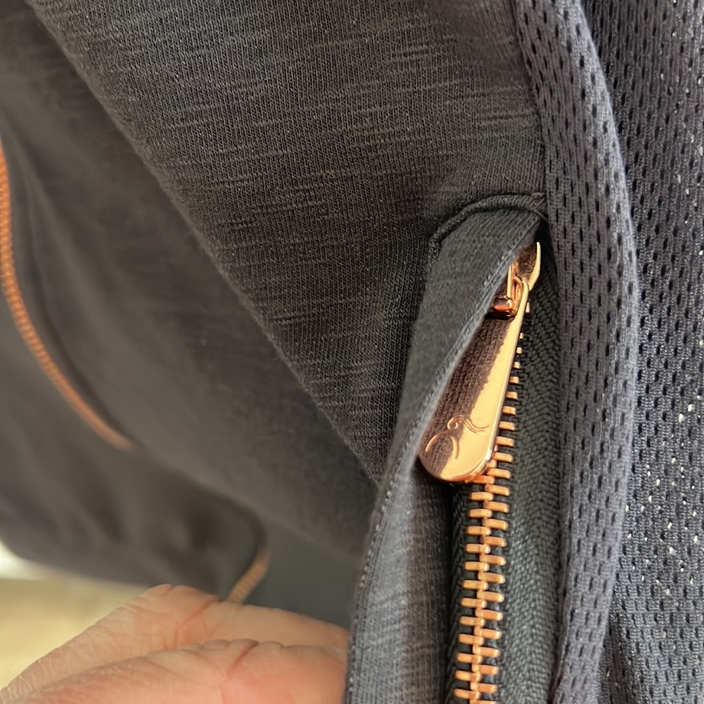 Alba Empowered Jacket - Picture 6 of 7